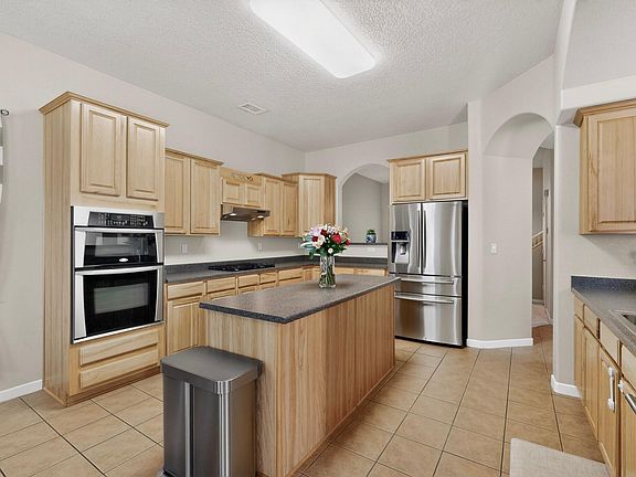 2nd image of 2144 S Ensenada Cir SE