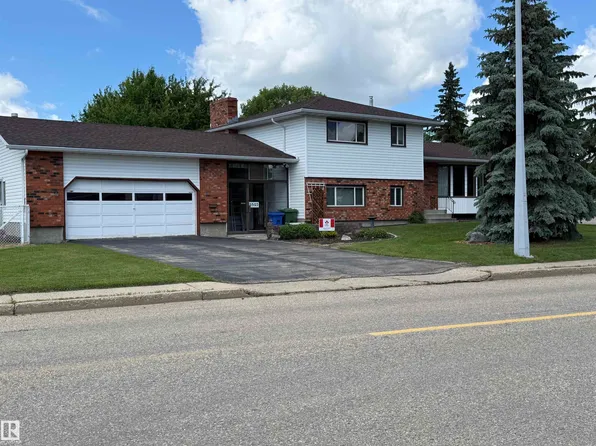 5503 Centennial Dr, Wetaskiwin, AB T9A 2H1