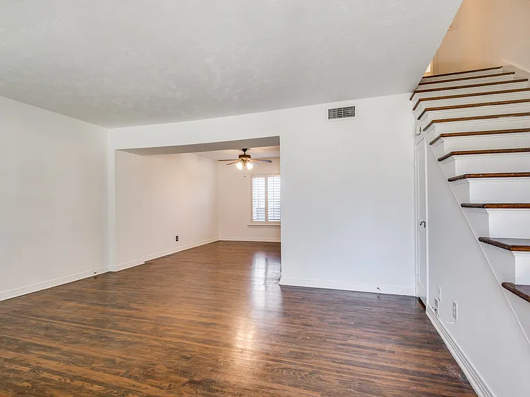 6465 Bordeaux Ave #6465 — Photo 4