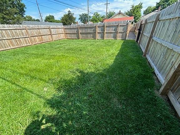 5th image of 500 E Siebenthaler Ave