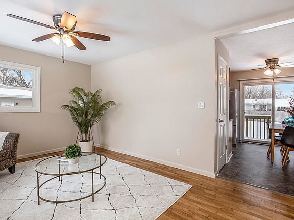 5th image of 1267 Sibley St SE