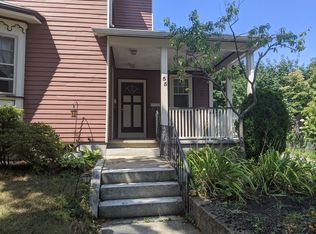 55 Woburn St #2, Reading, MA 01867