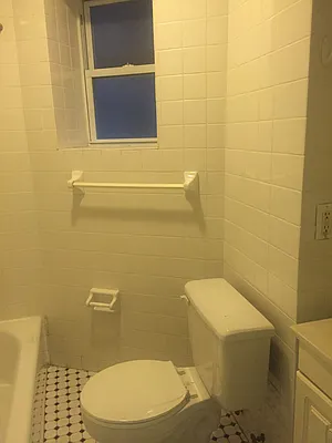 Rented by Waverly Realty Associates | media 5