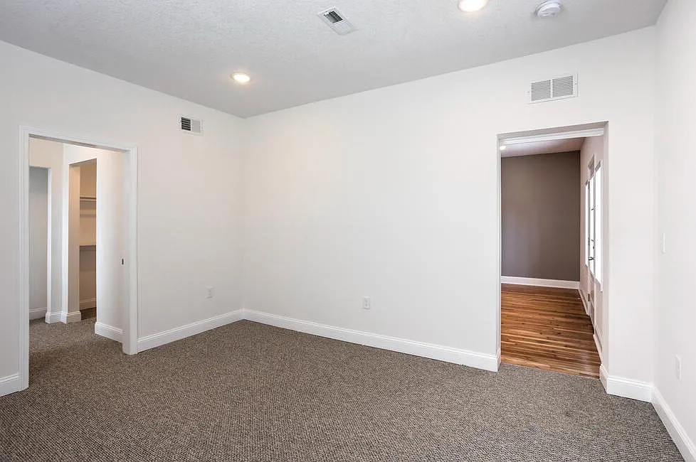 2 bed, 1600 sqft, $1,795 — Photo 4