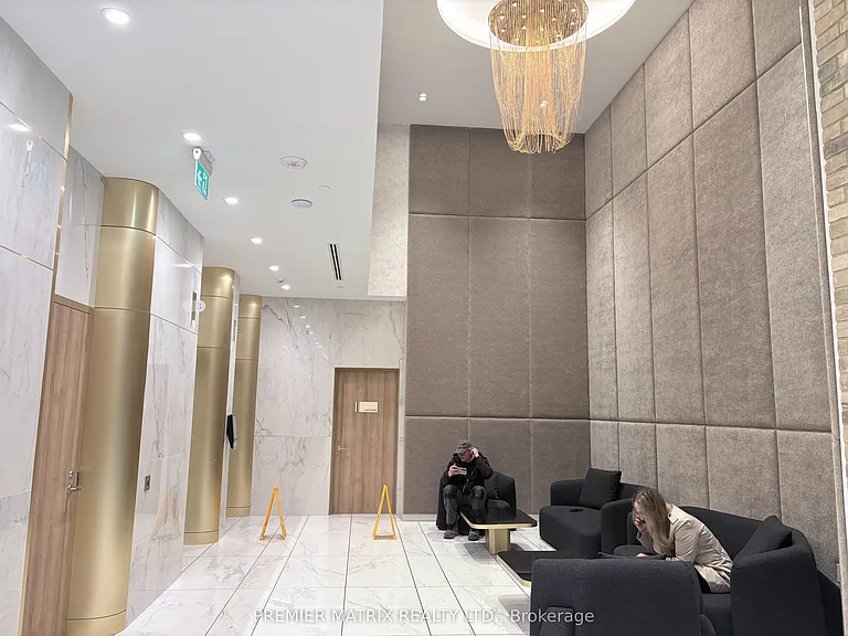 634 Church St #1403 — Photo 31