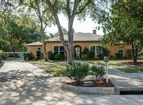 2nd image of 2402 Timbercreek Dr