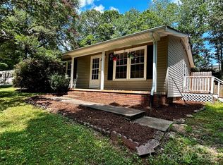 1568 Conway Ct, Granite Falls, NC 28630