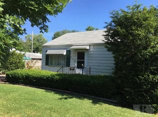 2004 Barret St, Burlington, IA 52601