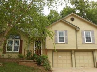 8723 N Winan Ave, Kansas City, MO 64153