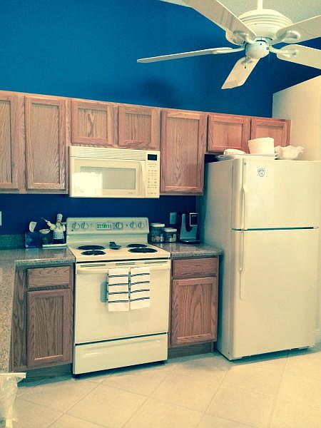 2nd image of 10620 Lake Shore Dr
