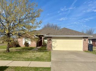16001 Korie Dr, Edmond, OK 73013
