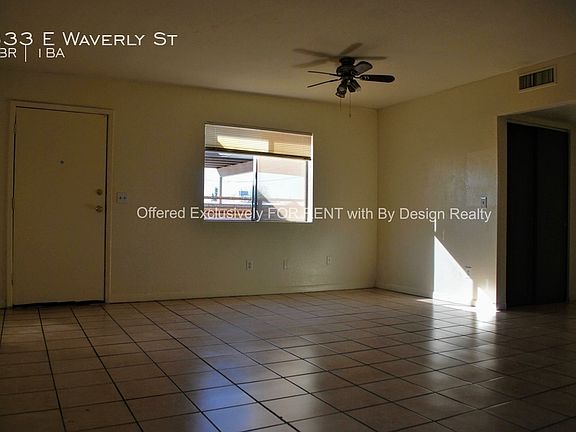 5th image of 833 E Waverly St