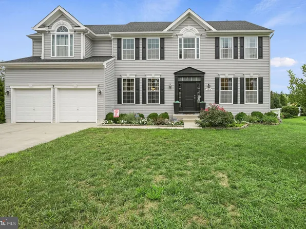 100 Zion Dr, Smyrna, DE 19977