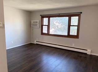 5731 33rd Ave S #6, Minneapolis, MN 55417