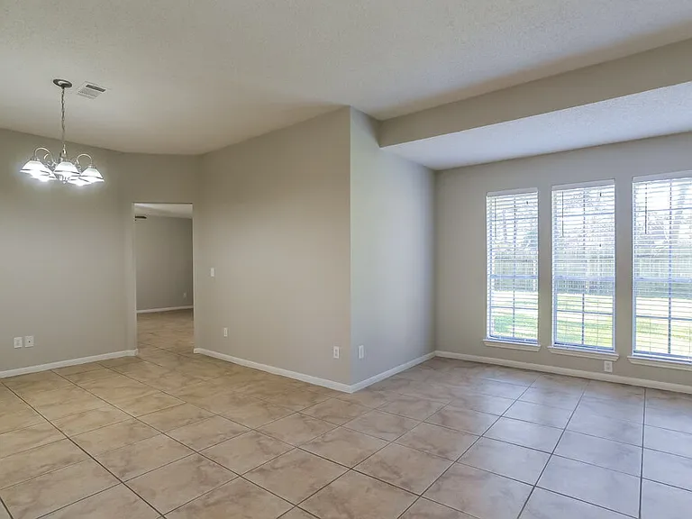 12603 Mill Ridge Dr — Photo 6