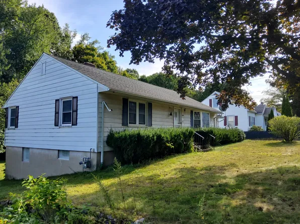 2916 East Main Street, Waterbury, CT 06705