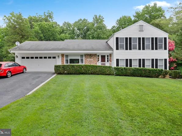 15533 Peach Leaf Ln, Gaithersburg, MD 20878