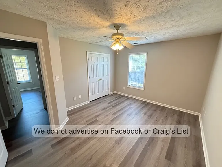 132 Congaree Dr — Photo 10