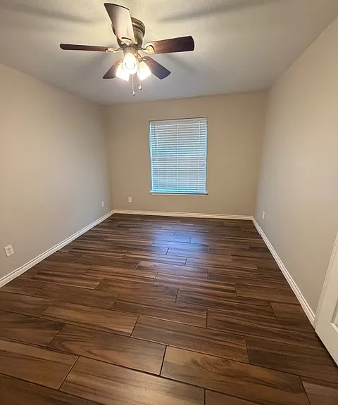 2390 Kings Court St — Photo 14