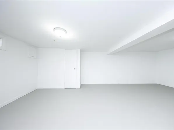 25 Lincoln Avenue image 17 of 26