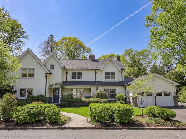 12 Woodland Avenue, Bronxville, NY 10708