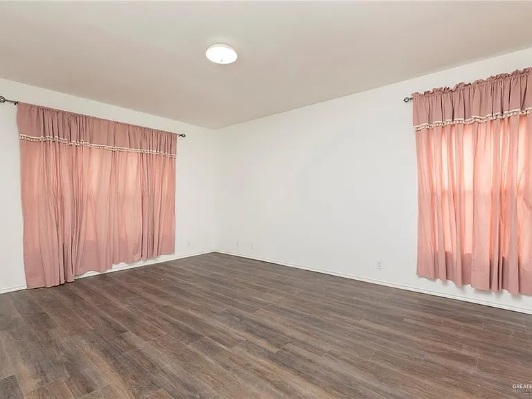 1505 Candy Ln — Photo 10