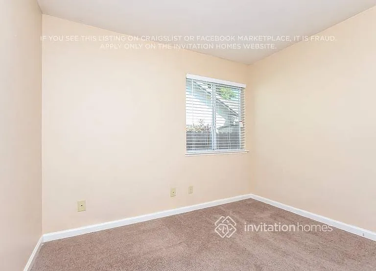 8441 Solitude Ct — Photo 6