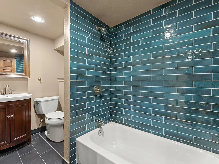 1670 Steele St #1 — Photo 25