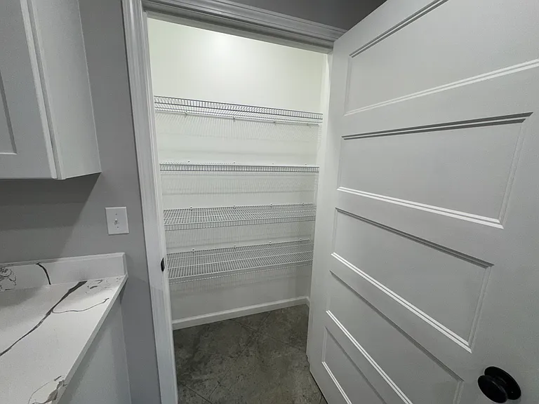 2408 Rector Rd — Photo 4