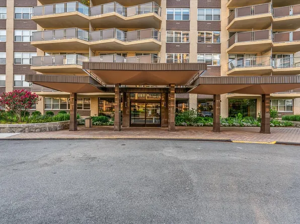 17-85 215th Street image 20 of 36