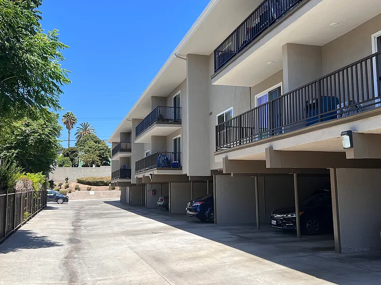 Garden Terrace Apartments — Photo 9