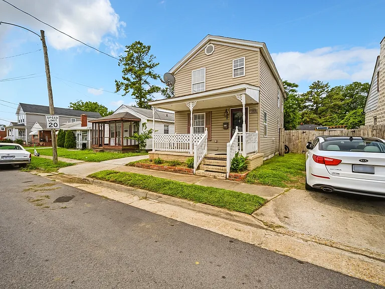 1113 Covel St — Photo 2