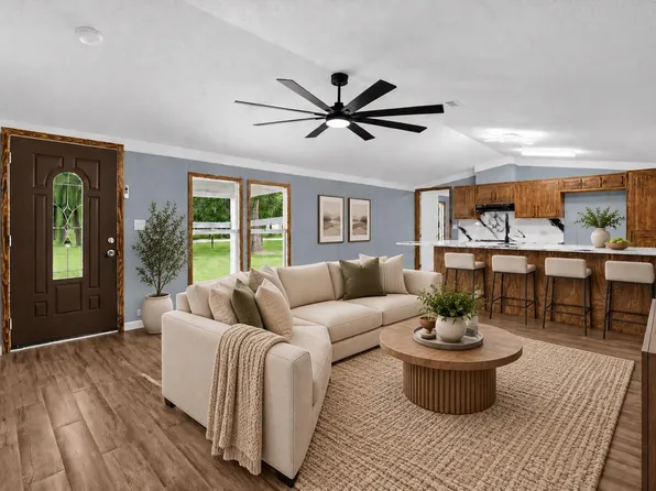 228 County Road 444, Dayton, TX 77535