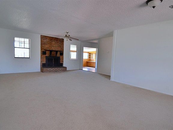 5th image of 735 Terrace Dr