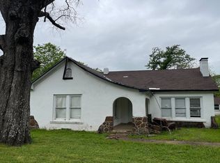 908 McEntire Rd, Trinidad, TX 75163