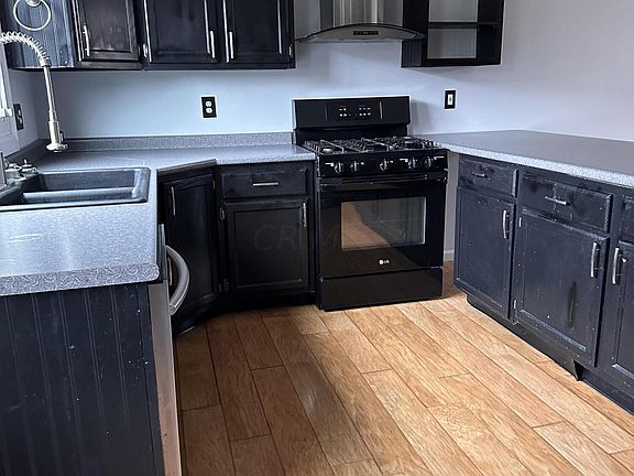 4th image of 5836 Thada Ln