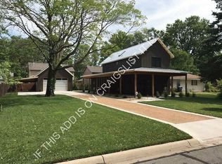 607 Elm St, Lawrence, KS 66044