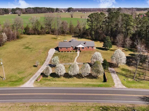 801 J P Harrison Boulevard, Kinston, NC 28501