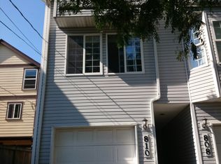 810 NW 52nd St, Seattle, WA 98107
