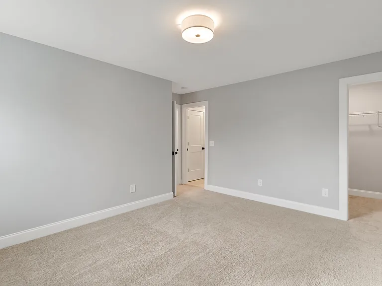 241 Sounder Cir — Photo 11