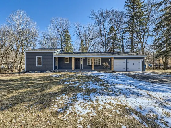 5495 Wedgewood Dr, Shorewood, MN 55331