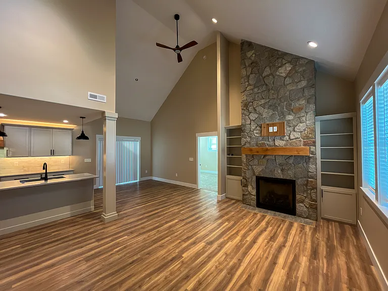 1316 W Dairy Farm Ln — Photo 9