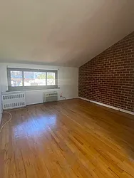 Rented by MOTION New York