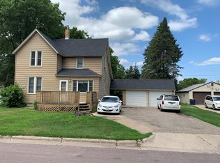 528 9th St NW APT 2, Faribault, MN 55021