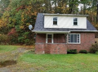 1417 Riverside Dr, Oil City, PA 16301