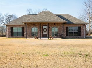 116 Penny Ln, Lecompte, LA 71346