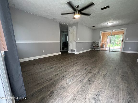 5th image of 5152 ACOMA Avenue