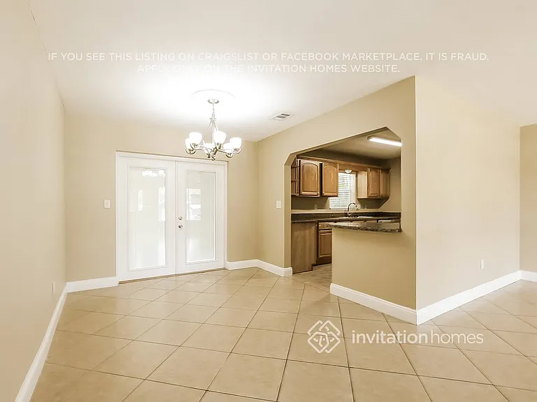 1324 W Hartley Cir — Photo 6