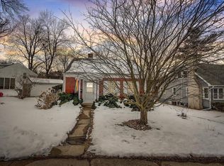 54 S Meadow Ln, Madison, WI 53705