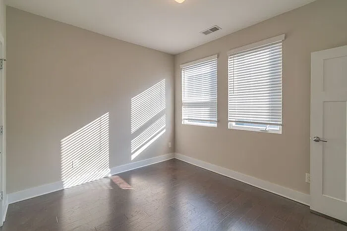 439 Southend Crossing Ln — Photo 29